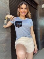 T- Shirt Básica Detalhe Bolso Paête - Imagem 2