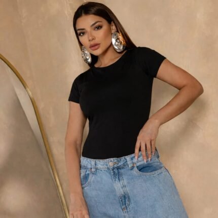 Blusa Básica Suplex Gola Alta Manga Curta