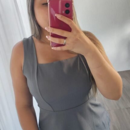 Regata Feminina Alfaiataria Peplum Decote Quadrado
