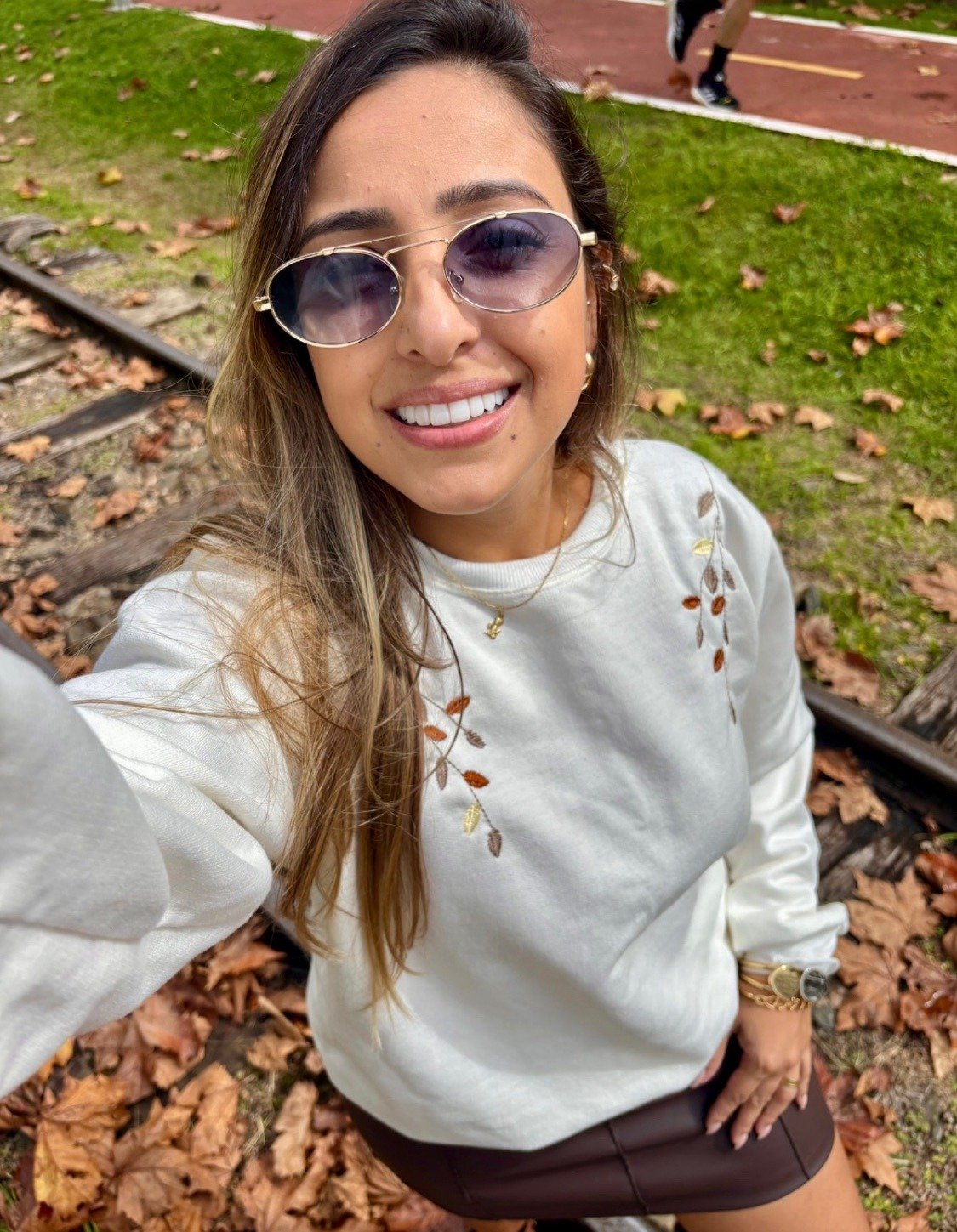 Moletom Feminino Bordado Folhagens