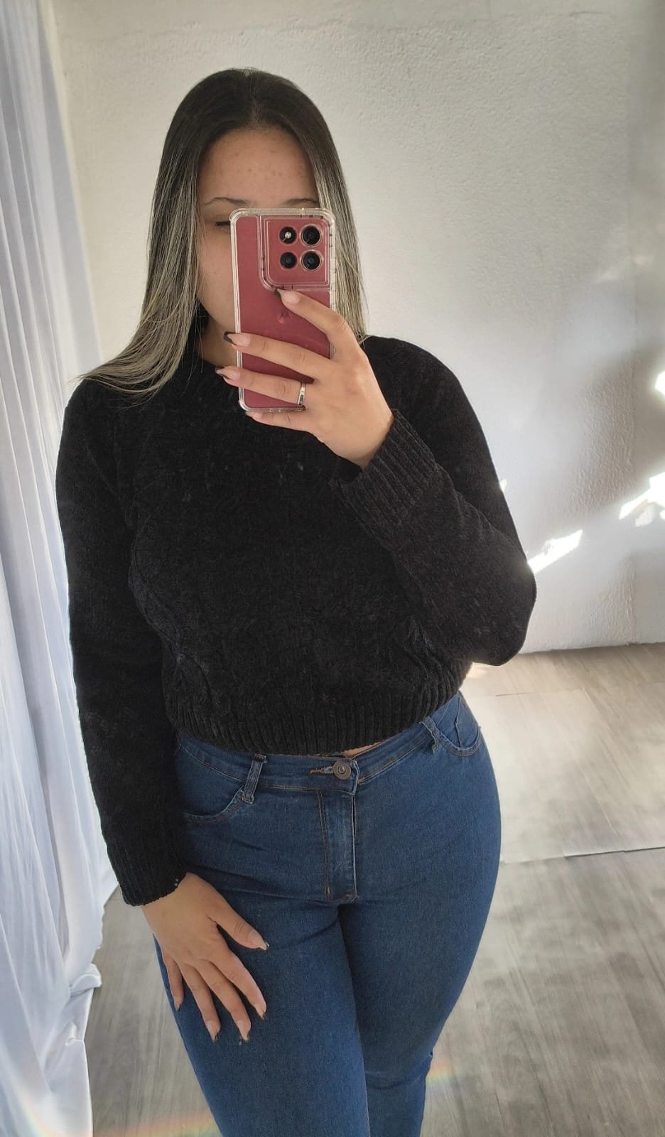 Blusa Feminina Cropped de Tricô Chenille