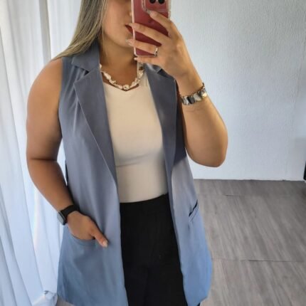 Colete Feminino Alongado de Alfaiataria