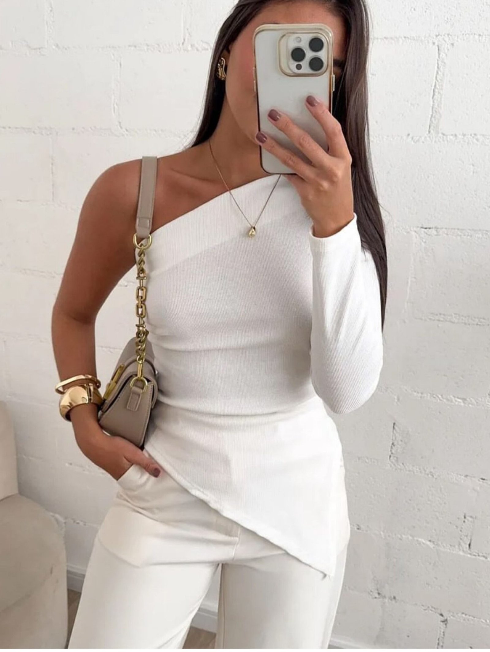 Blusa Feminina Assimétrica Ombro Único